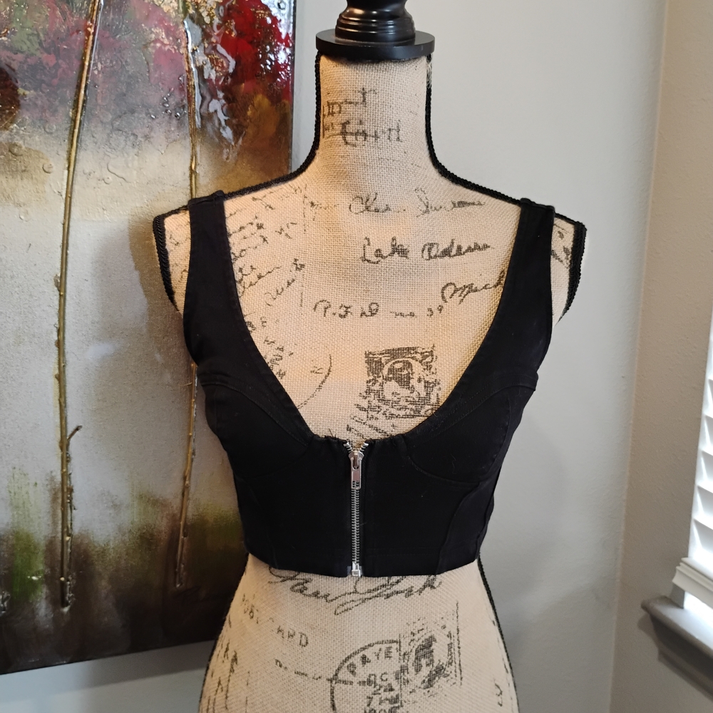 Signature Elegant Black Top